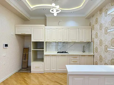 Satılır 3 otaqlı mənzil 104 m²
