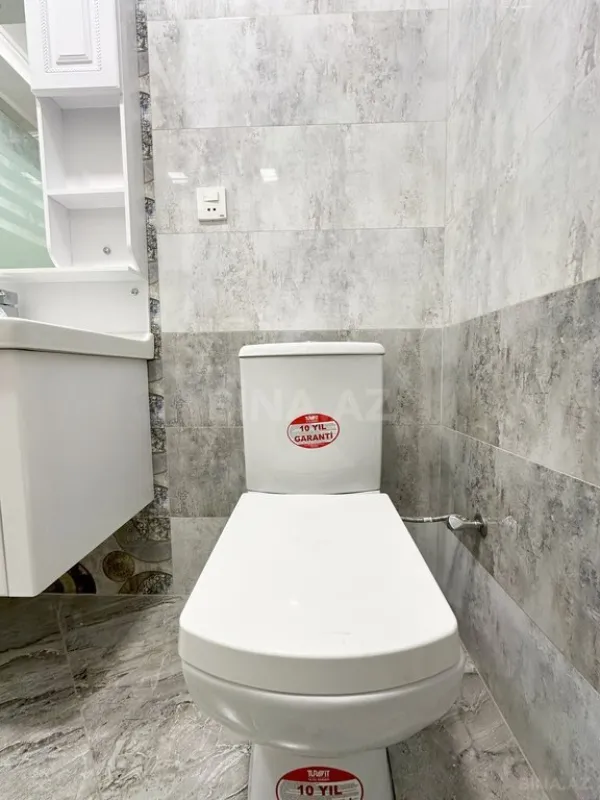 Satılır 3 otaqlı mənzil 104 m²
