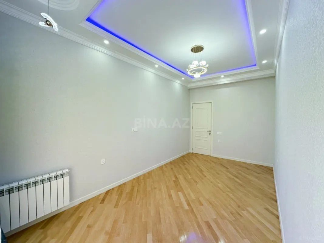 Satılır 3 otaqlı mənzil 104 m²