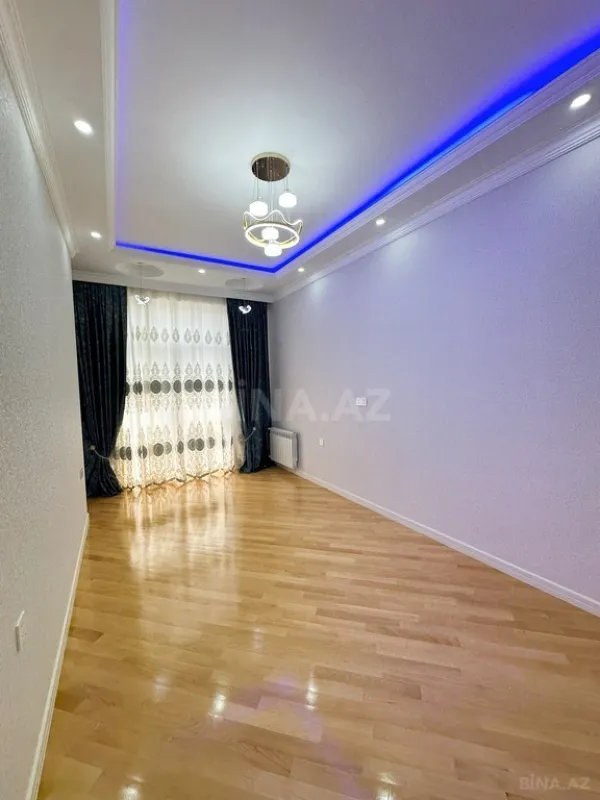 Satılır 3 otaqlı mənzil 104 m²