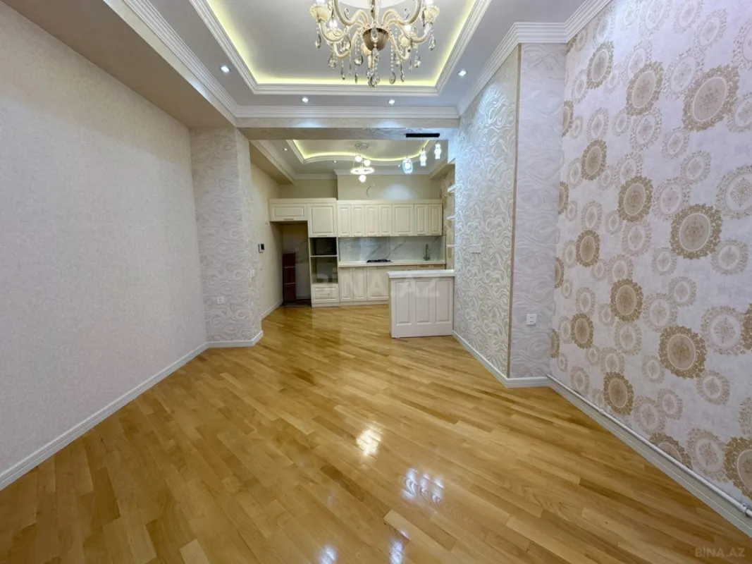Satılır 3 otaqlı mənzil 104 m²