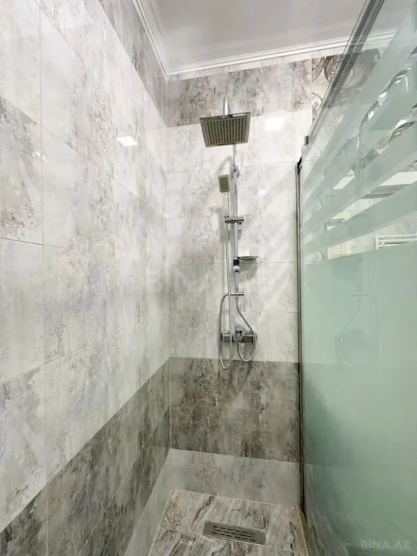 Satılır 3 otaqlı mənzil 104 m²