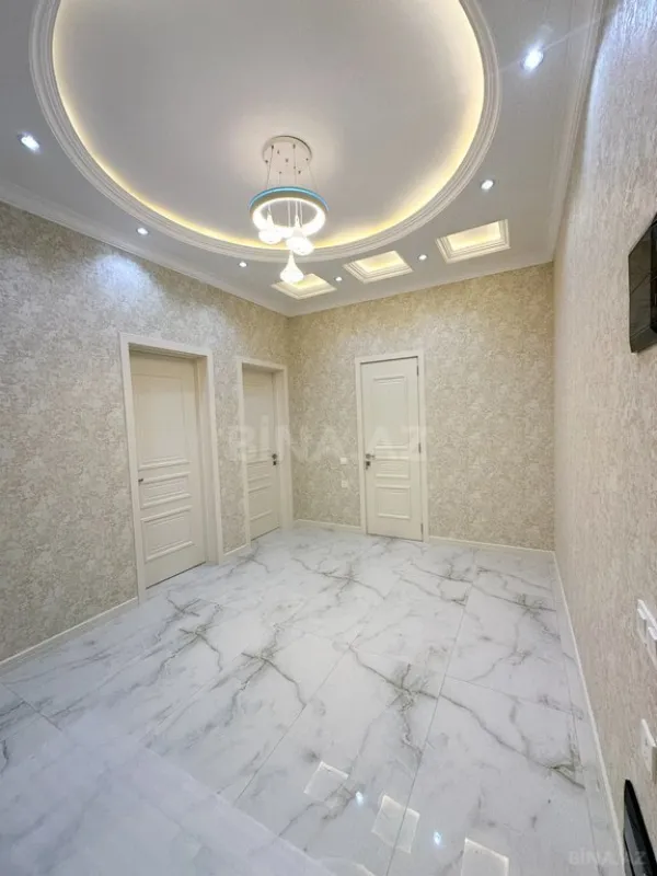 Satılır 3 otaqlı mənzil 104 m²
