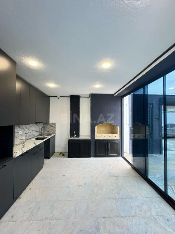 Satılır 4 otaqlı həyət evi 150 m²