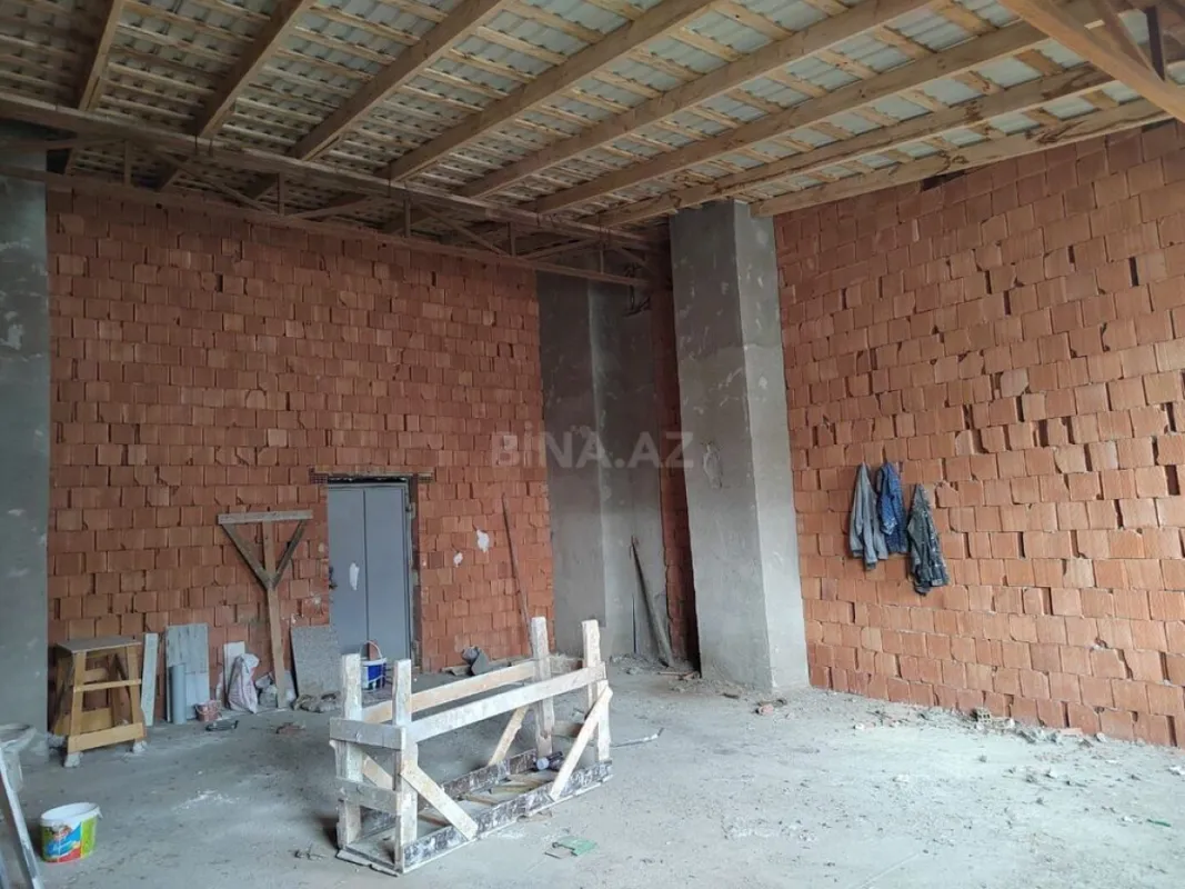 Satılır 1 otaqlı mənzil 58 m²
