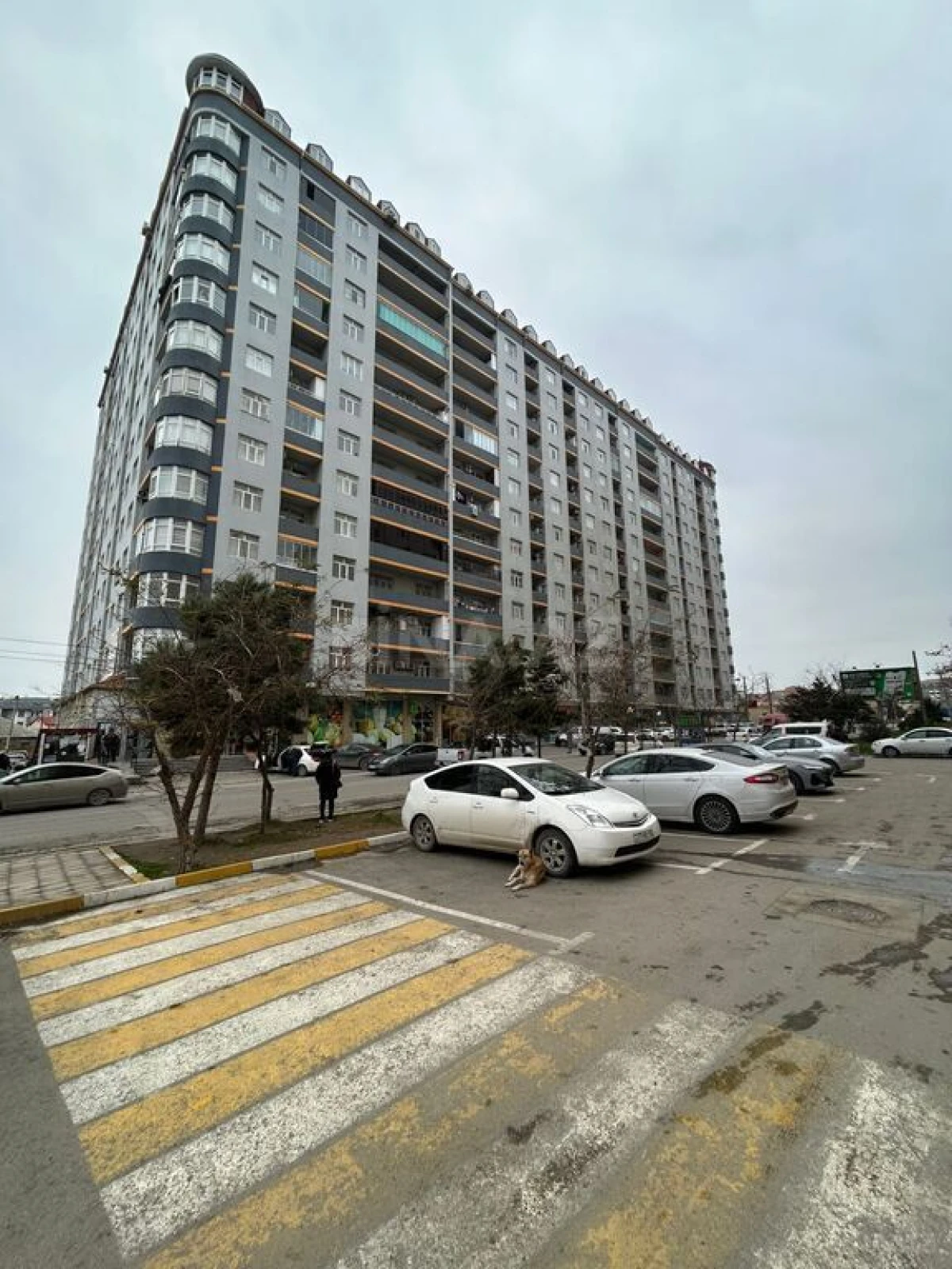 Satılır 1 otaqlı mənzil 58 m²