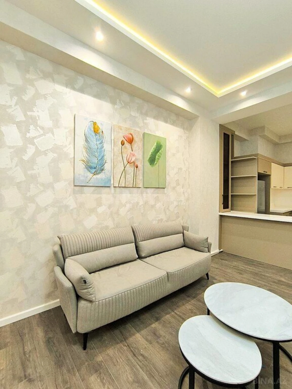 Satılır 2 otaqlı mənzil 82.9 m²