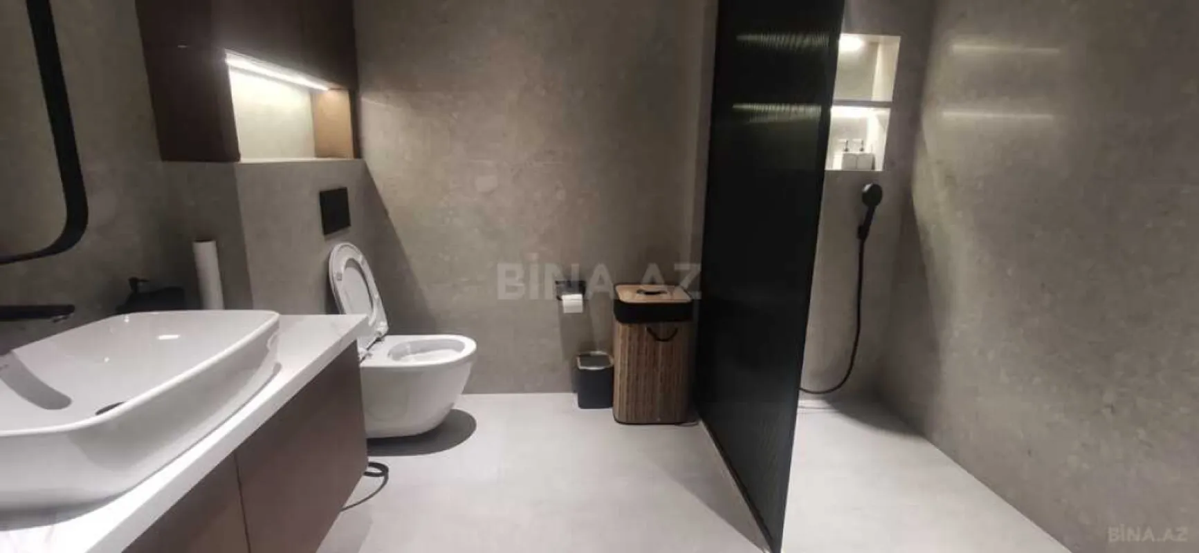 Kirayə verilir 2 otaqlı mənzil 90 m²