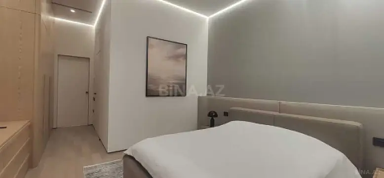 Kirayə verilir 2 otaqlı mənzil 90 m²