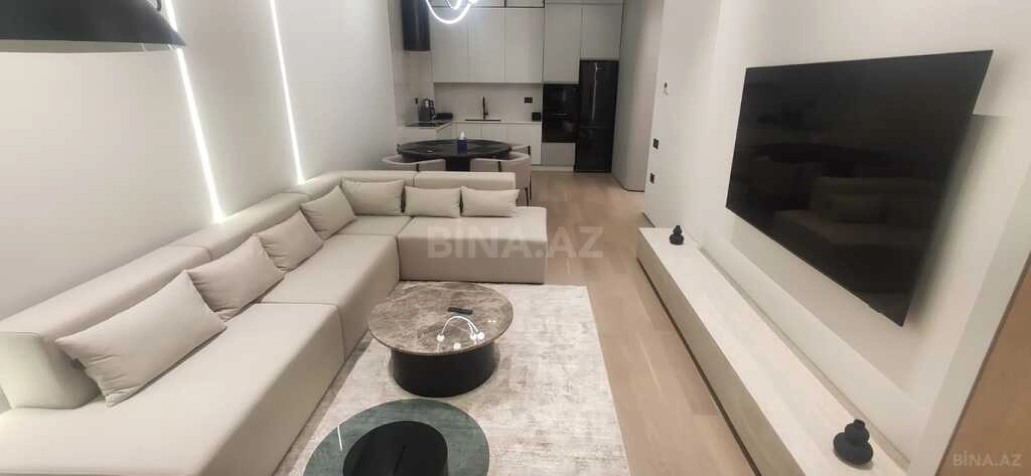 Kirayə verilir 2 otaqlı mənzil 90 m²