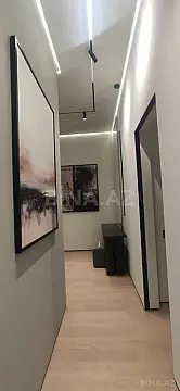 Kirayə verilir 2 otaqlı mənzil 90 m²