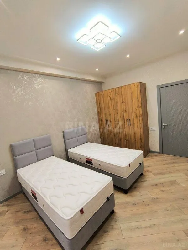 Satılır 2 otaqlı mənzil 90.9 m²