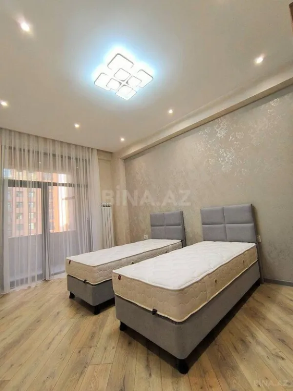 Satılır 2 otaqlı mənzil 90.9 m²