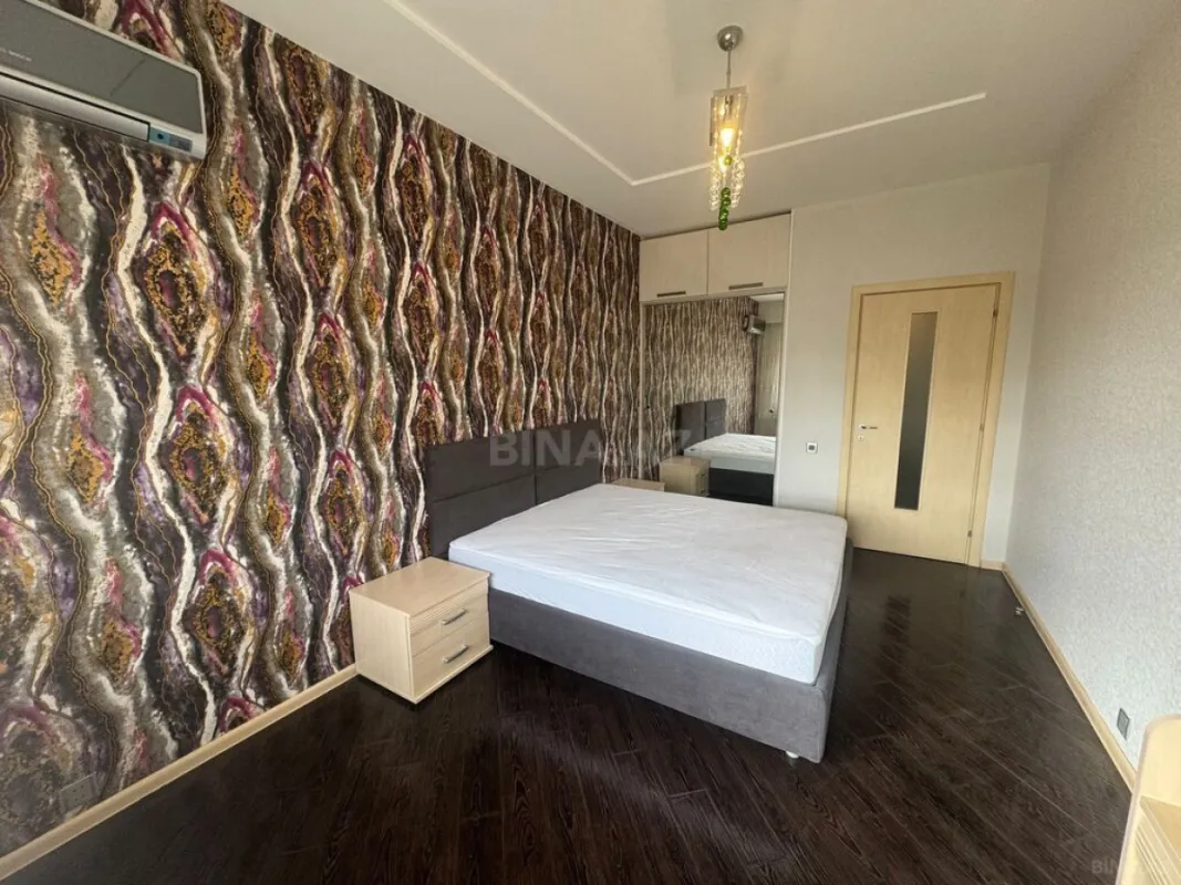 Kirayə verilir 3 otaqlı mənzil 100 m²