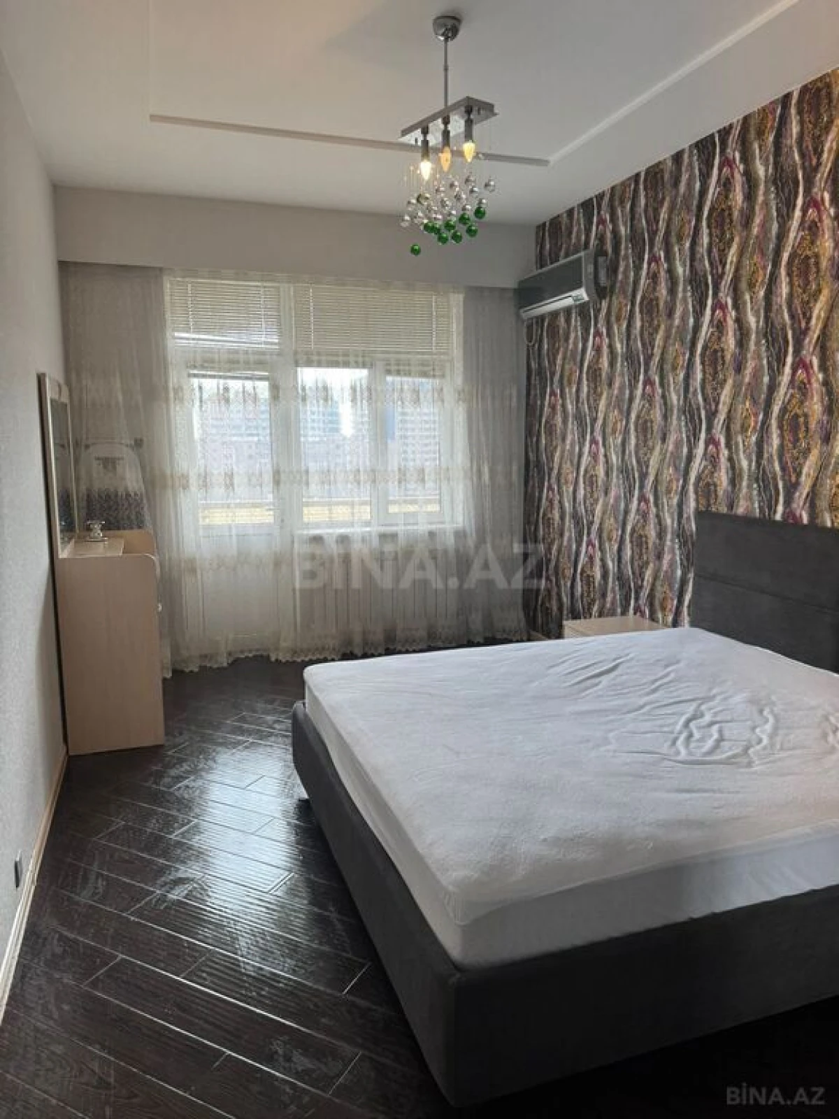 Kirayə verilir 3 otaqlı mənzil 100 m²