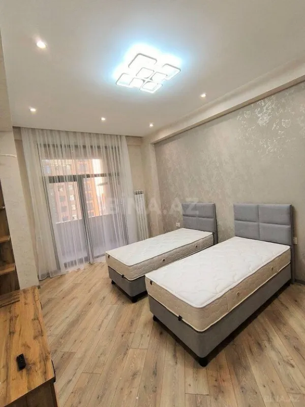 Satılır 2 otaqlı mənzil 90.9 m²
