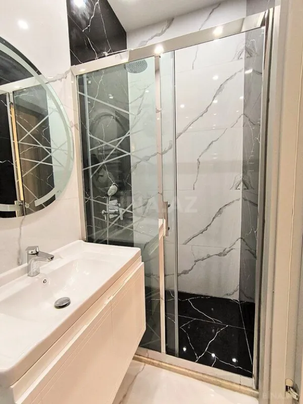 Satılır 2 otaqlı mənzil 90.9 m²