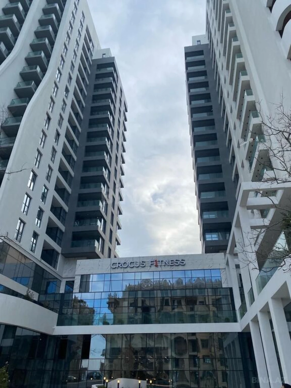 Satılır 2 otaqlı mənzil 85 m²