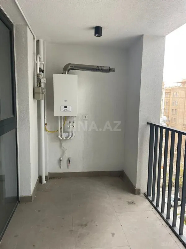 Satılır 2 otaqlı mənzil 85 m²