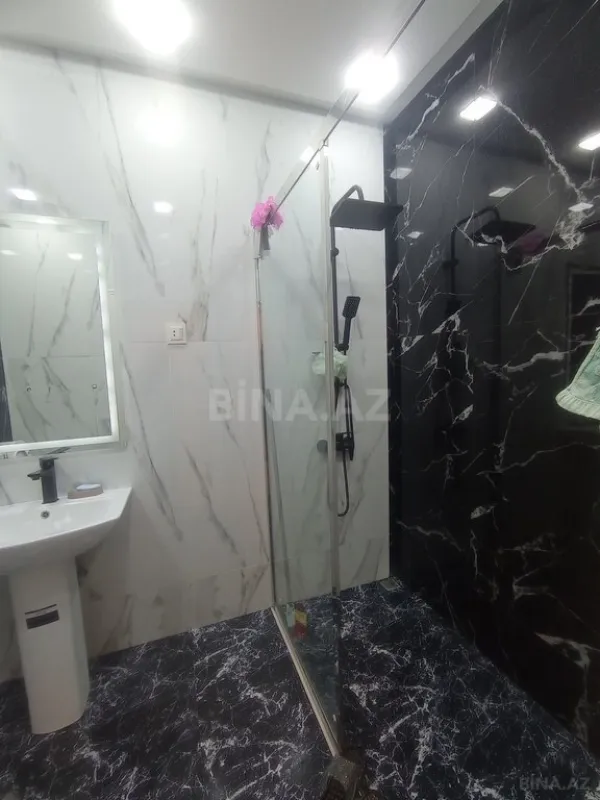 Satılır 2 otaqlı mənzil 80 m²