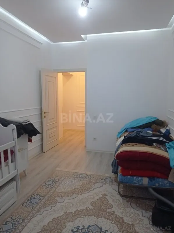 Satılır 2 otaqlı mənzil 80 m²