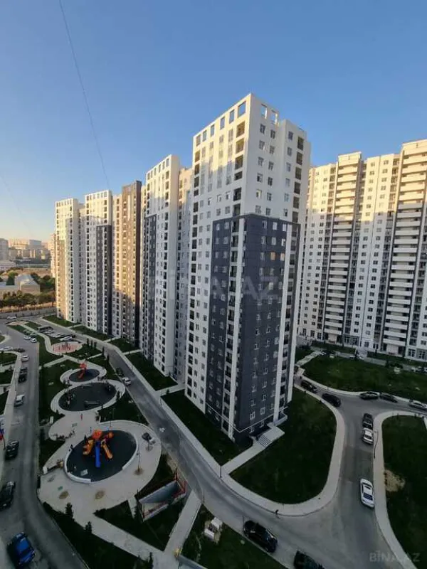 Satılır 2 otaqlı mənzil 80 m²