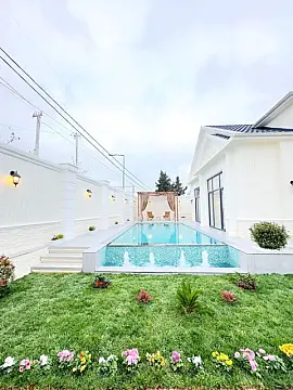 Satılır 5 otaqlı həyət evi 280 m²