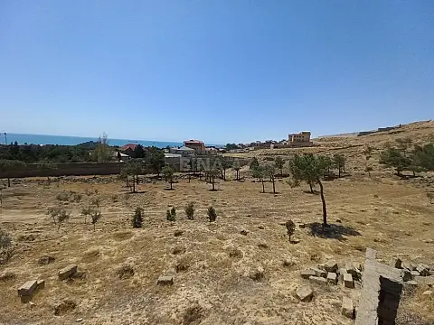 Satılır torpaq sahəsi 700 m²