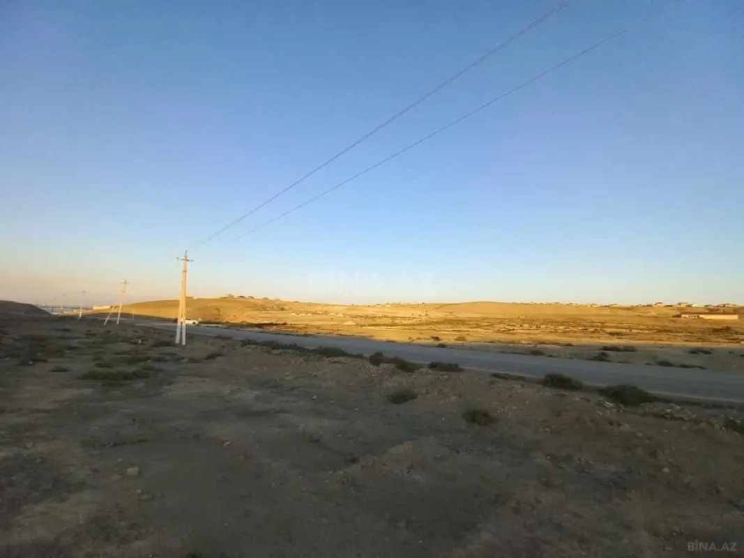 Satılır torpaq sahəsi 700 m²