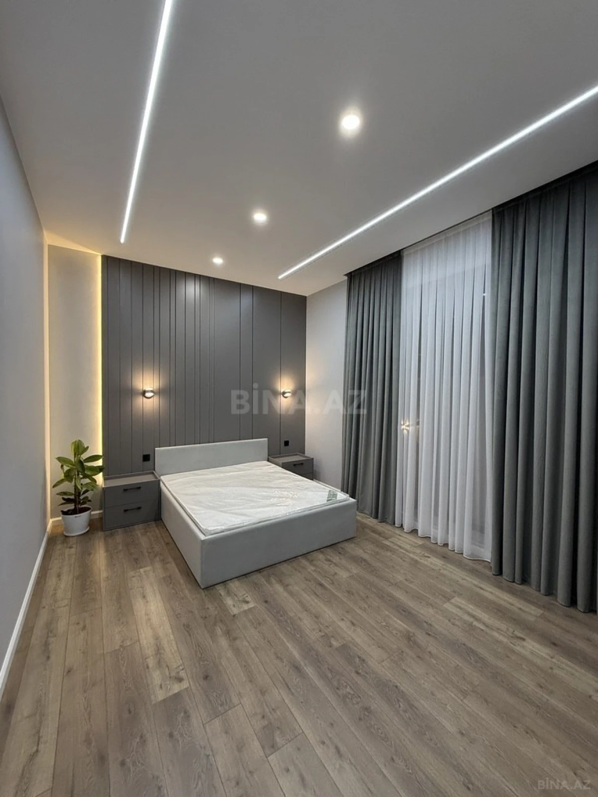 Satılır 5 otaqlı həyət evi 260 m²