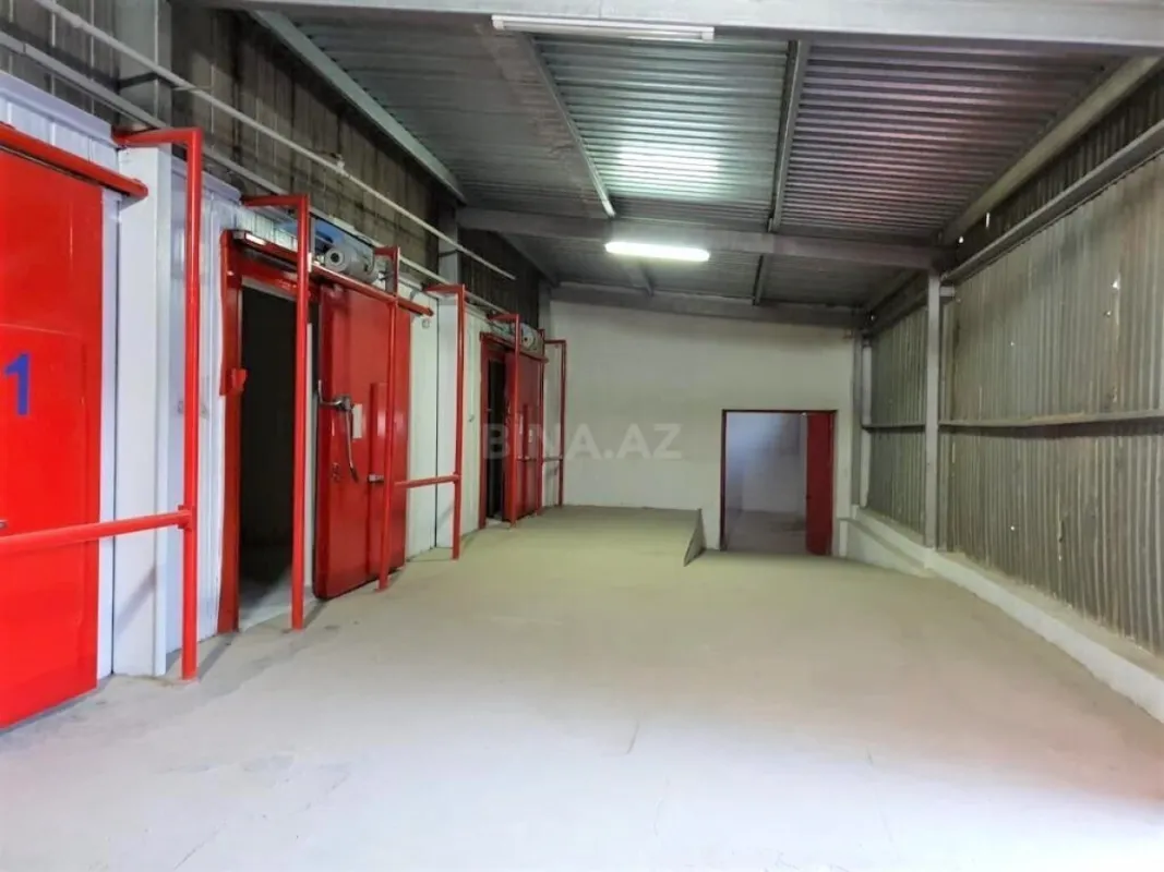 Kirayə verilir obyekt 550 m²