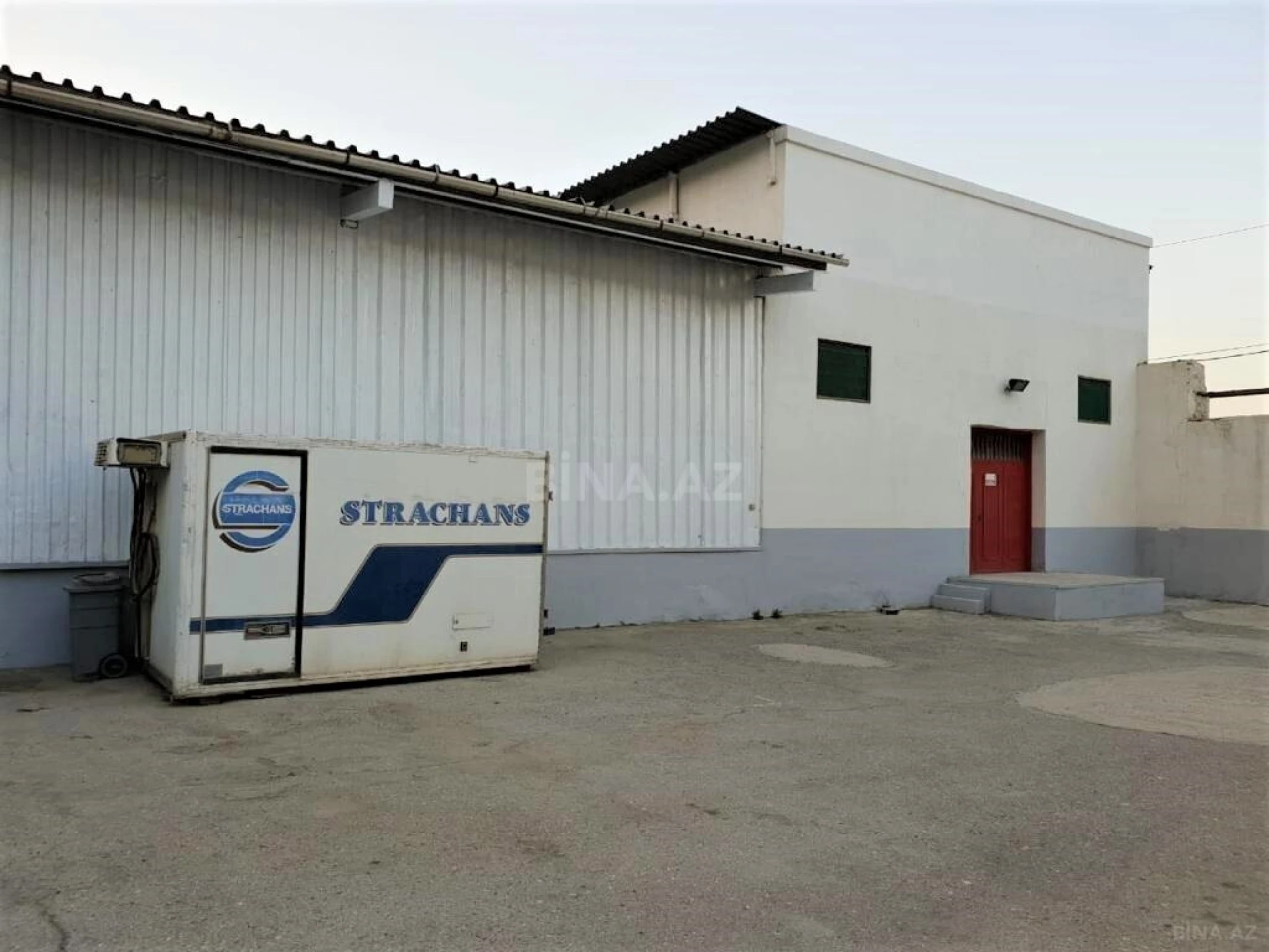 Kirayə verilir obyekt 550 m²