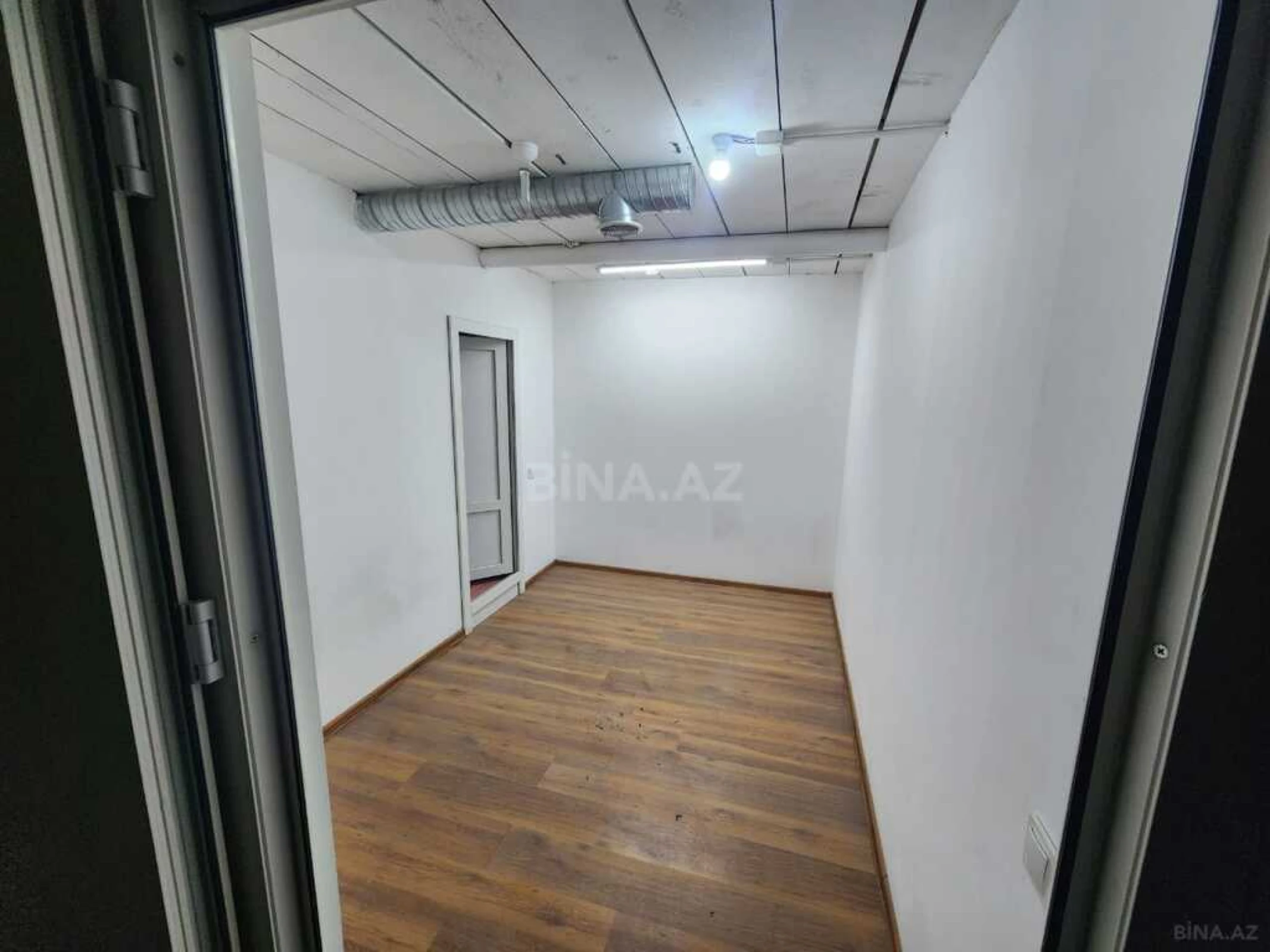 Kirayə verilir obyekt 550 m²