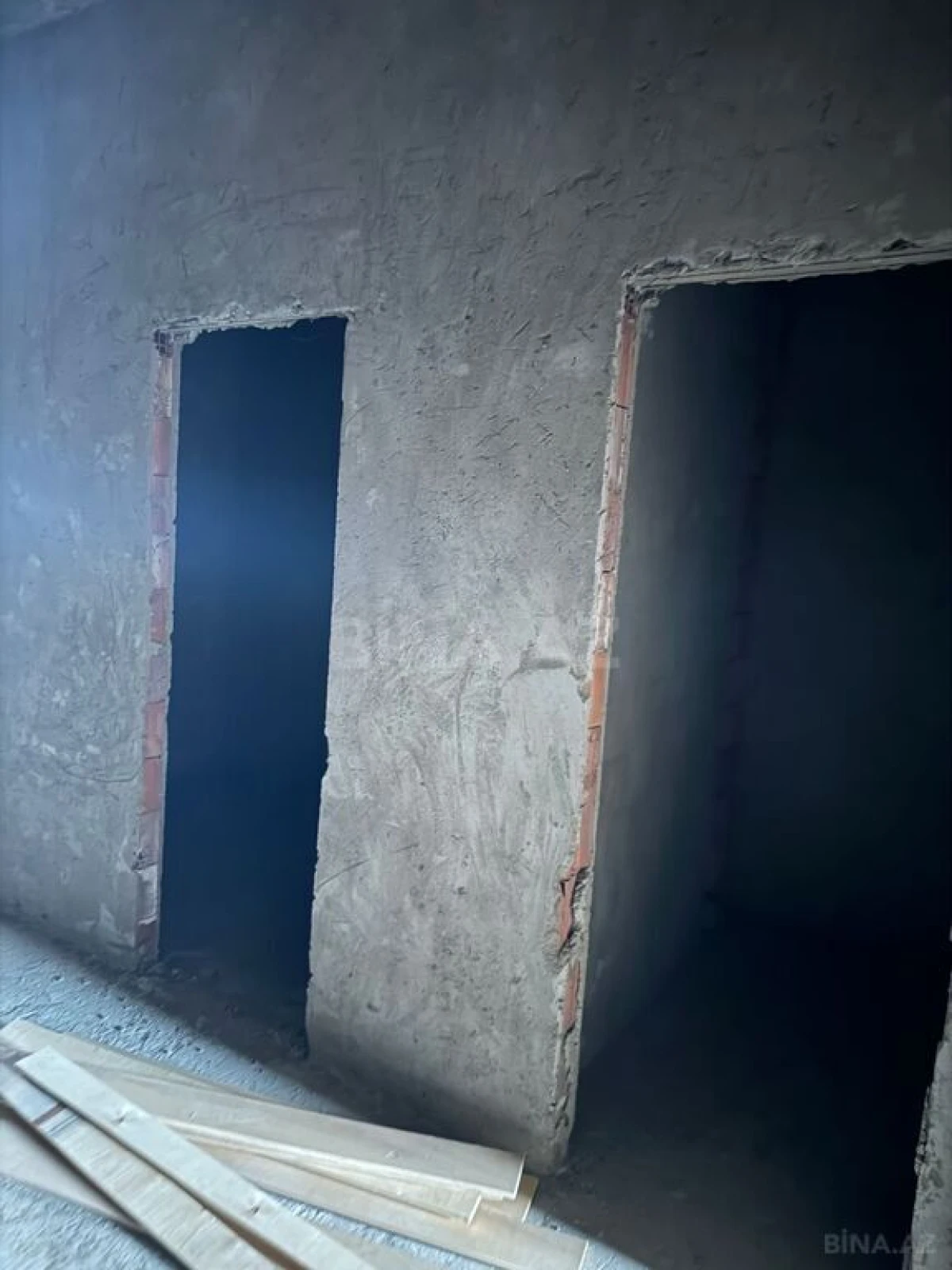 Satılır 3 otaqlı mənzil 125 m²