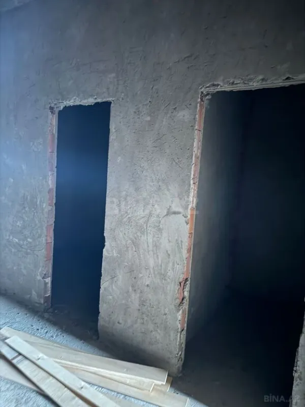 Satılır 3 otaqlı mənzil 125 m²