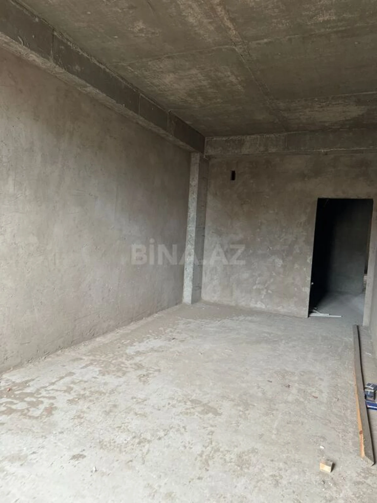 Satılır 3 otaqlı mənzil 125 m²
