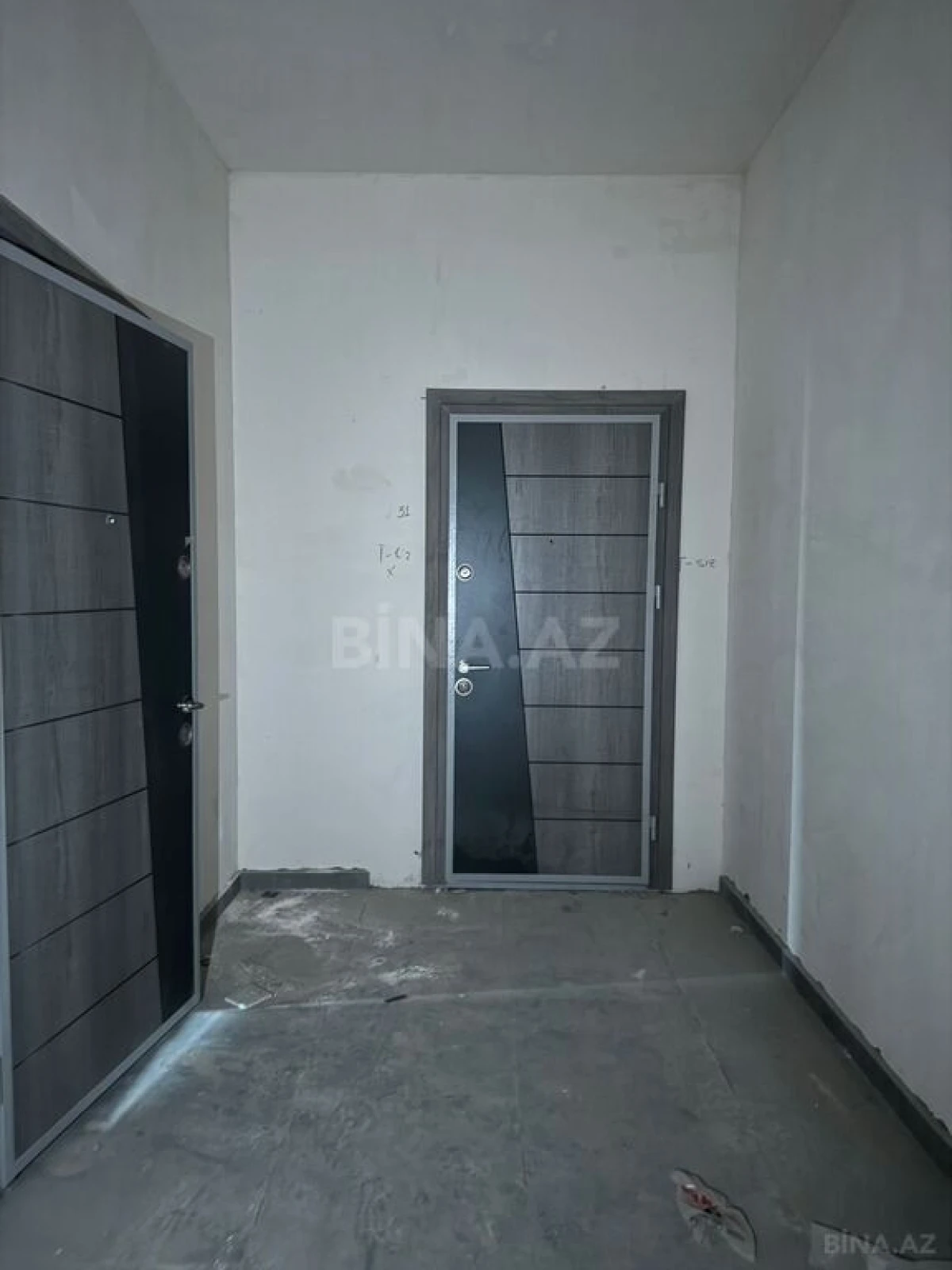 Satılır 3 otaqlı mənzil 125 m²