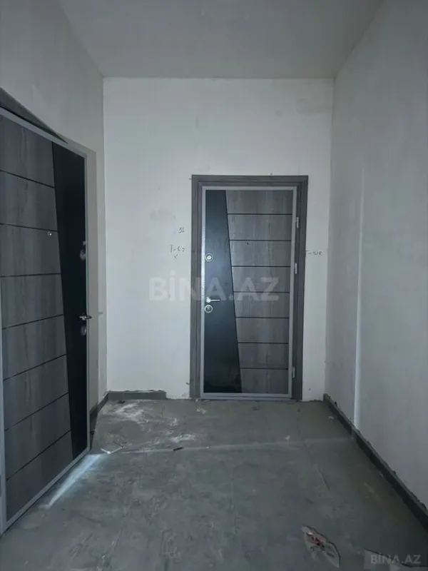Satılır 3 otaqlı mənzil 125 m²