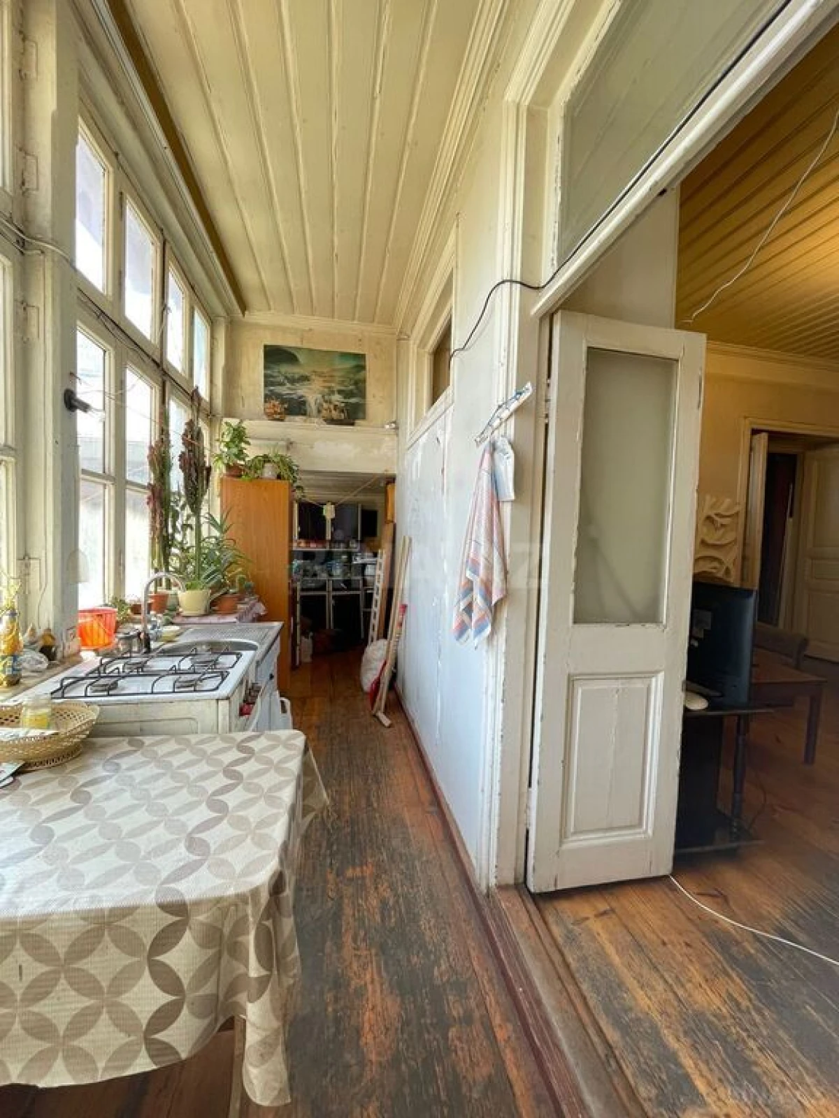 Satılır 3 otaqlı mənzil 94 m²