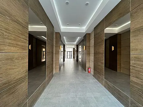 Satılır 3 otaqlı mənzil 152 m²