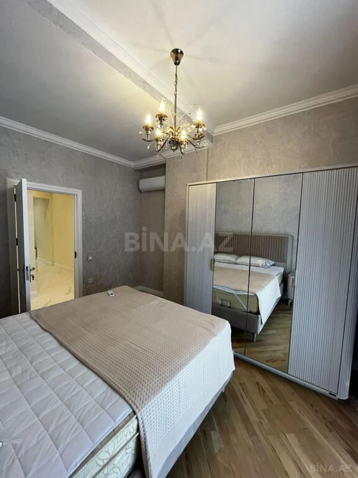 Satılır 3 otaqlı mənzil 100 m²