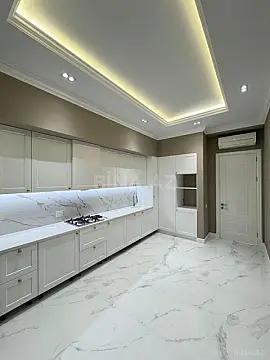 Satılır 4 otaqlı mənzil 205 m² — Bakı, Sahil qəs. 4 otaq 205.00 m²