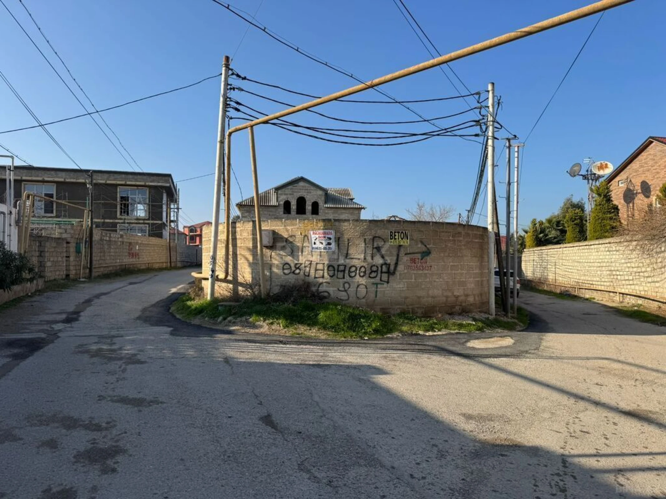 Satılır torpaq sahəsi 6 m²