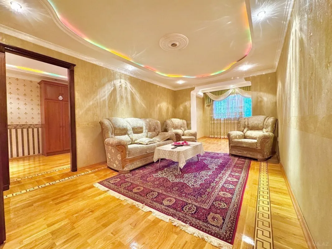 Satılır 3 otaqlı mənzil 80 m²
