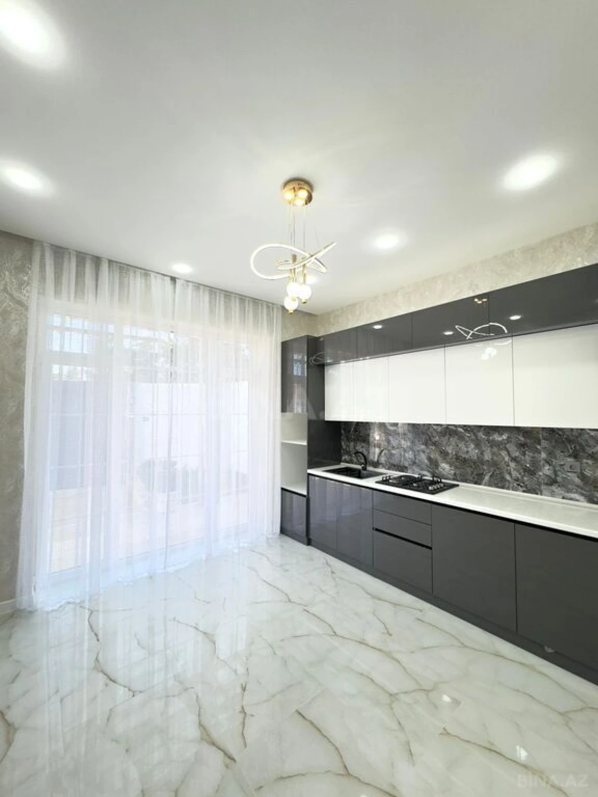 Satılır 3 otaqlı həyət evi 110 m²