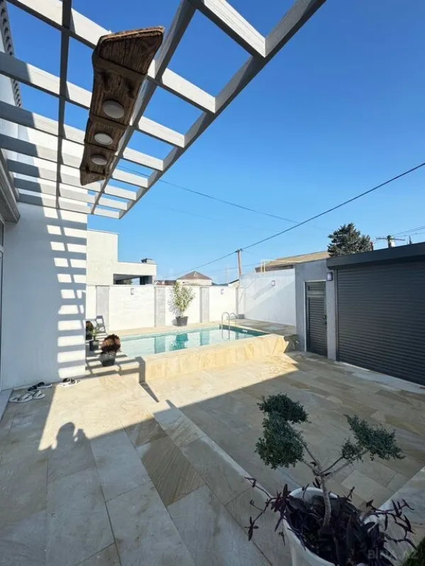 Satılır 3 otaqlı həyət evi 110 m²