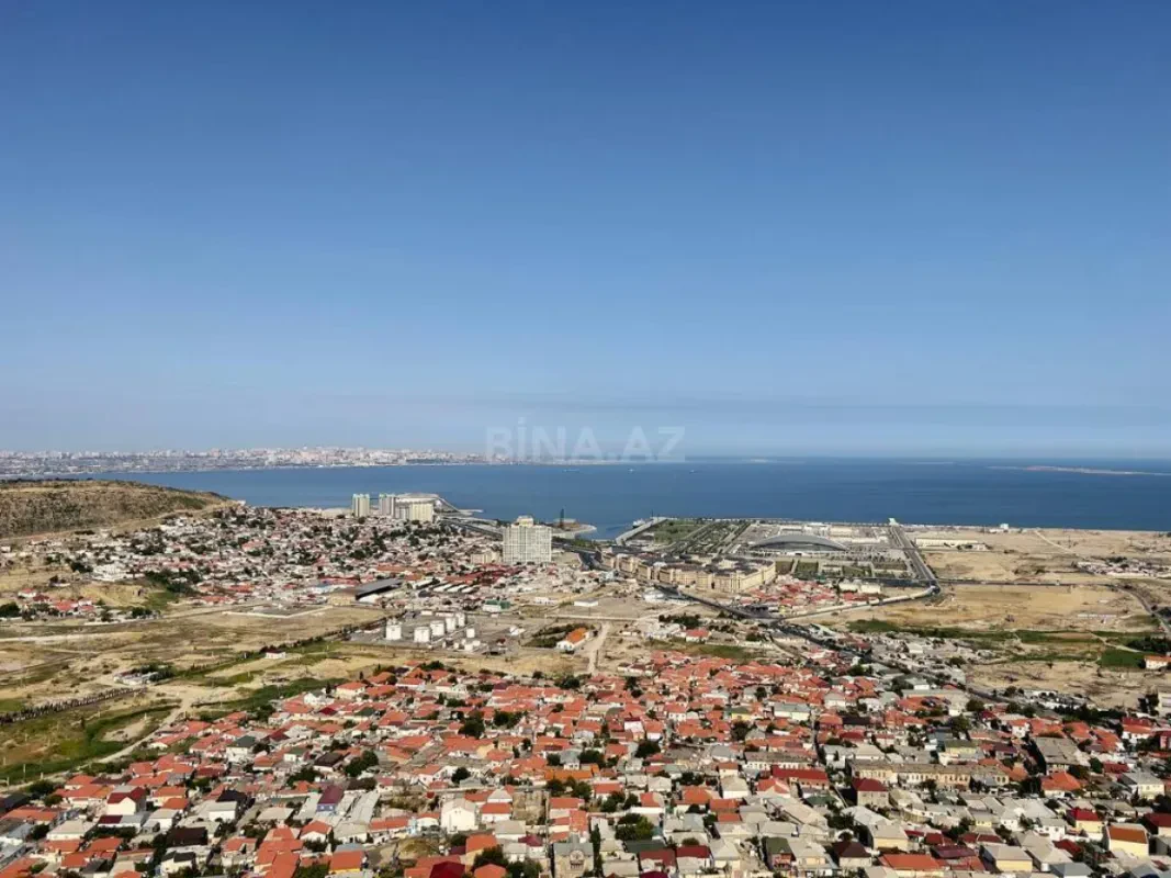 Satılır 6 otaqlı həyət evi 450 m²