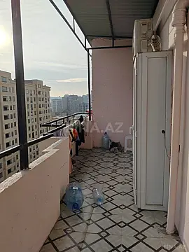 Satılır 2 otaqlı mənzil 76 m²