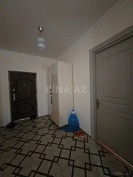 Satılır 2 otaqlı mənzil 76 m²