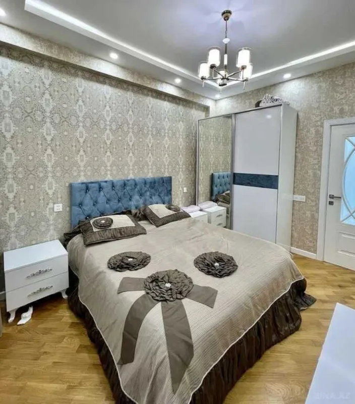 Satılır 2 otaqlı mənzil 62 m²